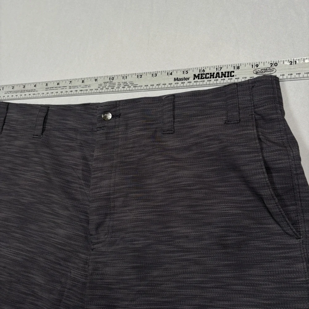 Callaway Golf Shorts Mens 40 Grey Chevron Textured Stretch Performance